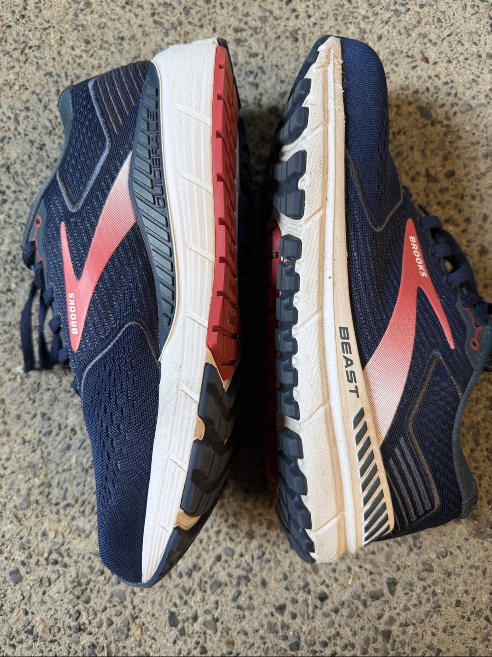 Brooks Beast '20 Running Shoes extra Wide